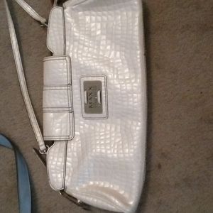 Maxx NY medium white crossbody bag